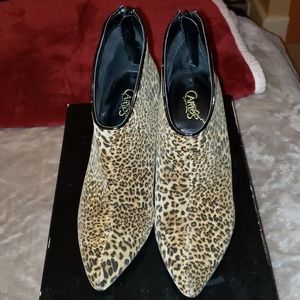 Like New!!CARLOS SANTANA LEOPARD BOOTIES